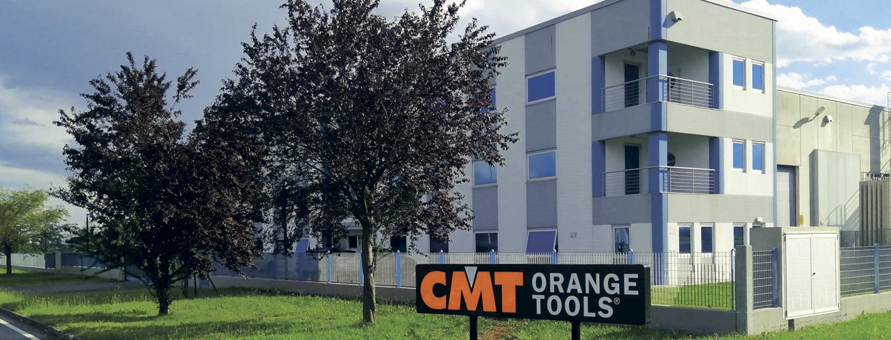 Nuevo Centro de producción en el corazón del centro industrial de Udine - Italia